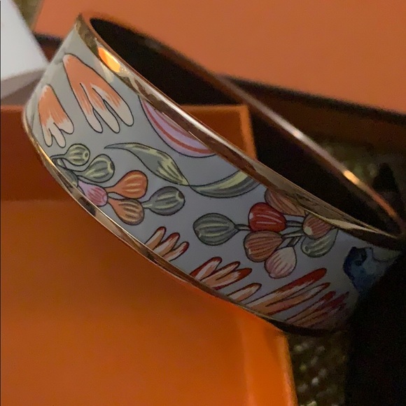 COPY - Hermes Printed Enamel Wide Bracelet - Picture 5 of 8